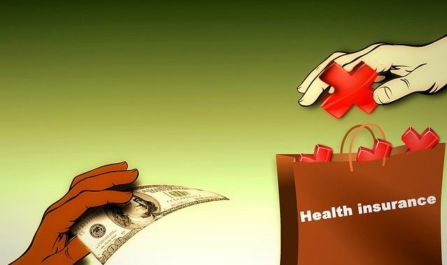 Why everyone should avail health insurance ?