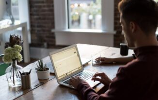 The Benefits of Office Meeting Pods for Remote Workers