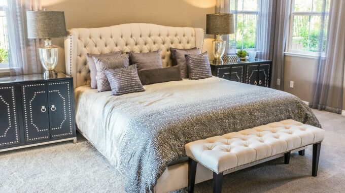 Warning Signs: How to Detect a Bed Bug Infestation Early