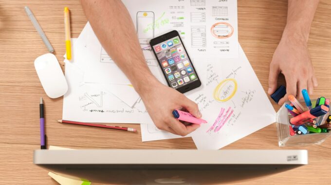 Bridging the Gap: Integrating FinTech with Traditional Financial Institutions