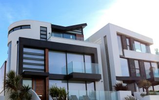 Home's Exterior