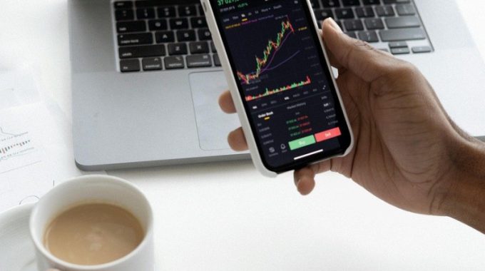 Enhance Your Investment Skills with Top Online Courses