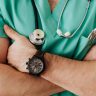 Don’t Ignore The Signs: Find The Right Neurologist For Your Needs 