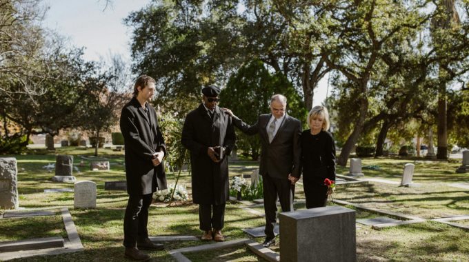 Funeral Costs Breakdown: How to Budget for End-of-Life Arrangements