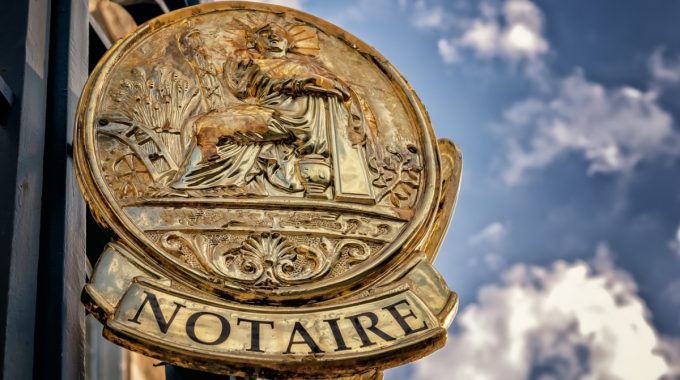The Importance of a Notary in Legal Documents