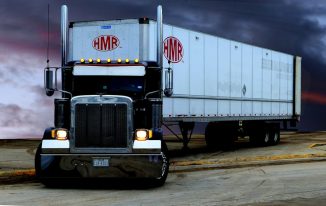 6 Legal and Medical Tips Following a Delivery Truck Accident Injury