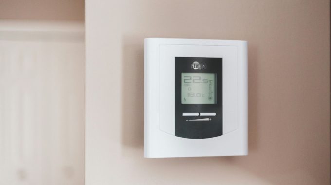 Key Energy Solutions for Modern Real Estate Projects