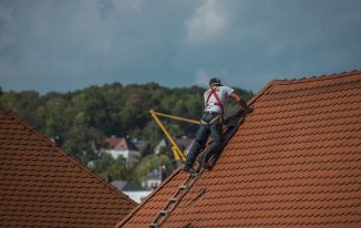 Roof Repair vs. Roof Replacement: When to Call Roofing Services for Help