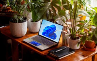 Essential Guide to Purchasing Windows 11 Pro Activation Keys: Risks, Safety, and Best Practices