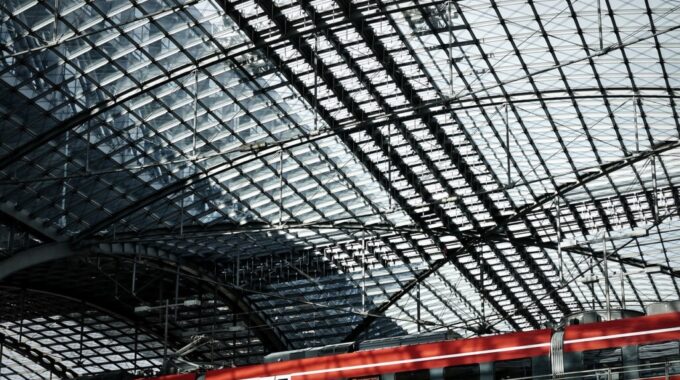 Expert Strategies for Accurate Commercial Roof Assessment