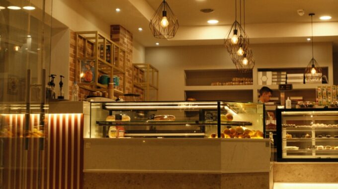 Elevate Your Bakery: Essential Bakery Packaging Supplies