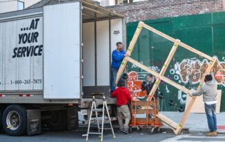 Moving Day: Essential Tips for a Stress-Free Experience