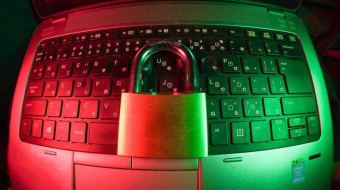 How an MBA in Cyber Security Management Online Prepares Future Business Leaders